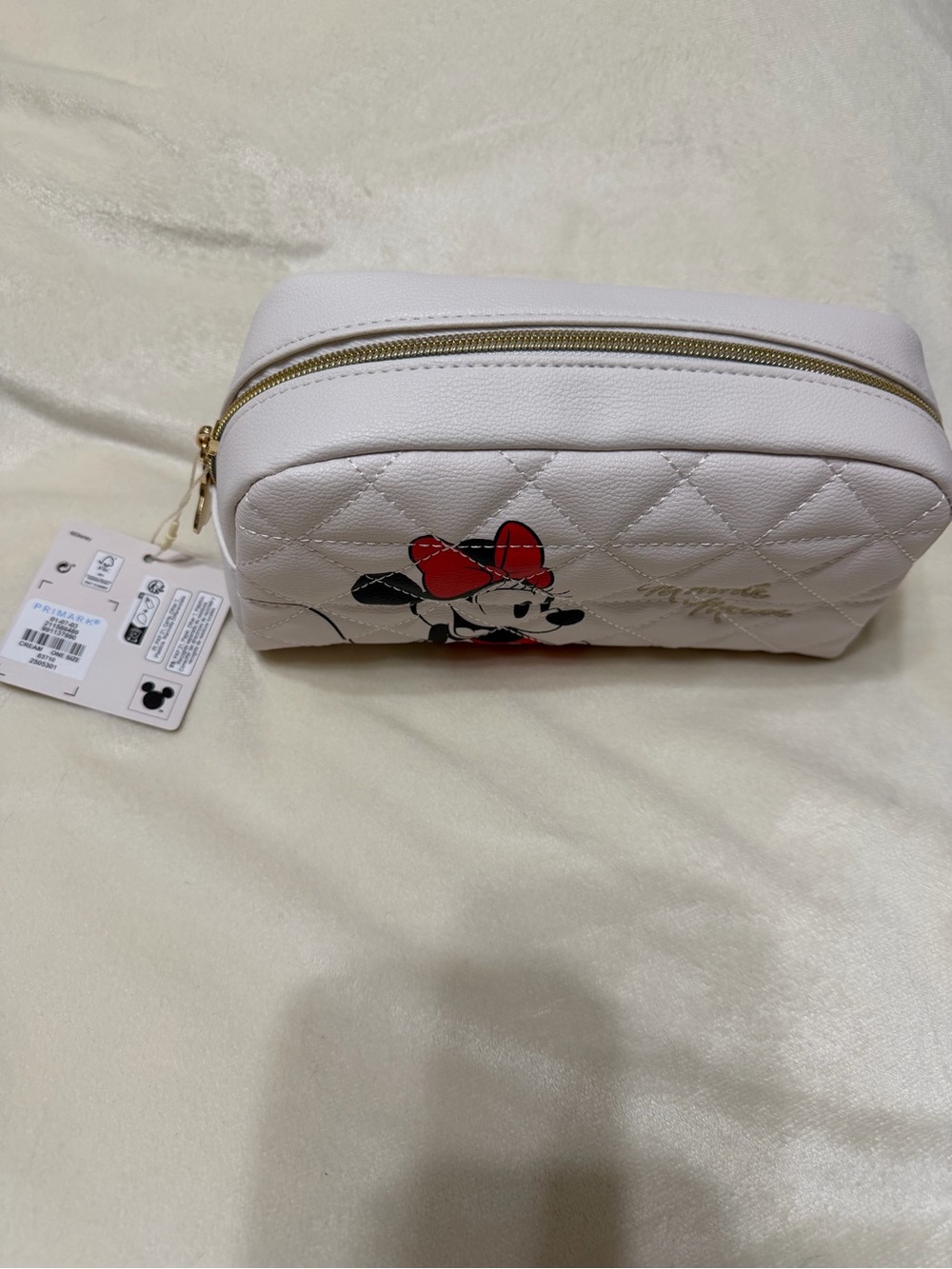 Primark Minnie Mouse White Quilted Cosmetic Bag NWT - Picture 2 of 5